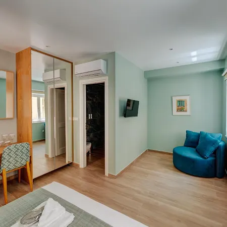 Dreams Apartment